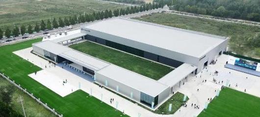 河南首臺智慧儲能液冷柜式產(chǎn)品下線，投資管理迎來綠色新機(jī)遇